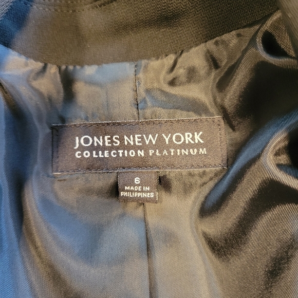 Jones New York blazer - Picture 10 of 12